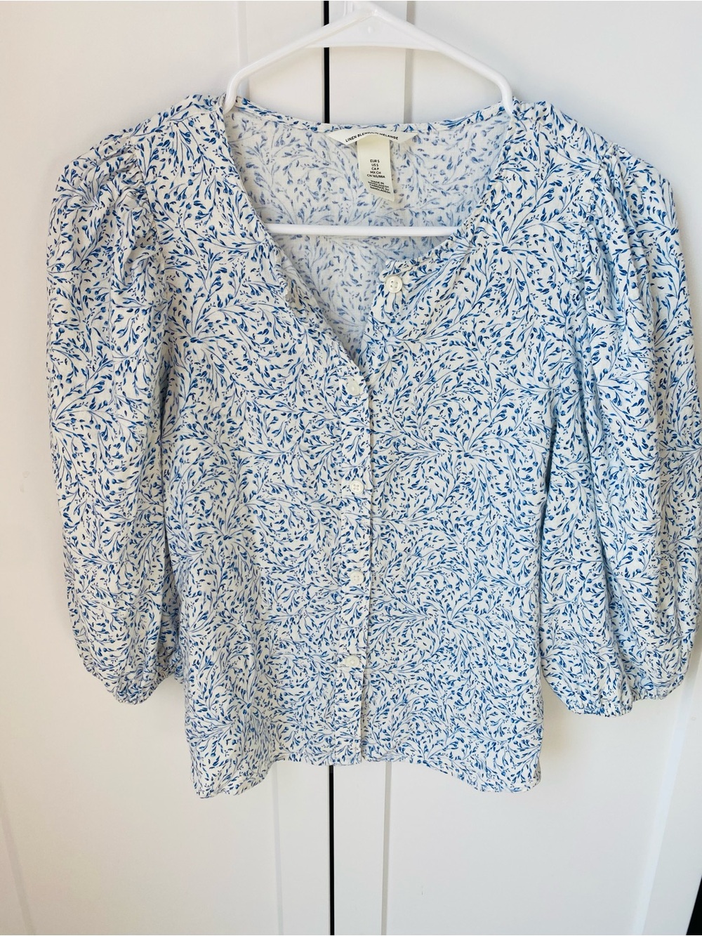 H£M women’s linen blend blouse size small blue white
